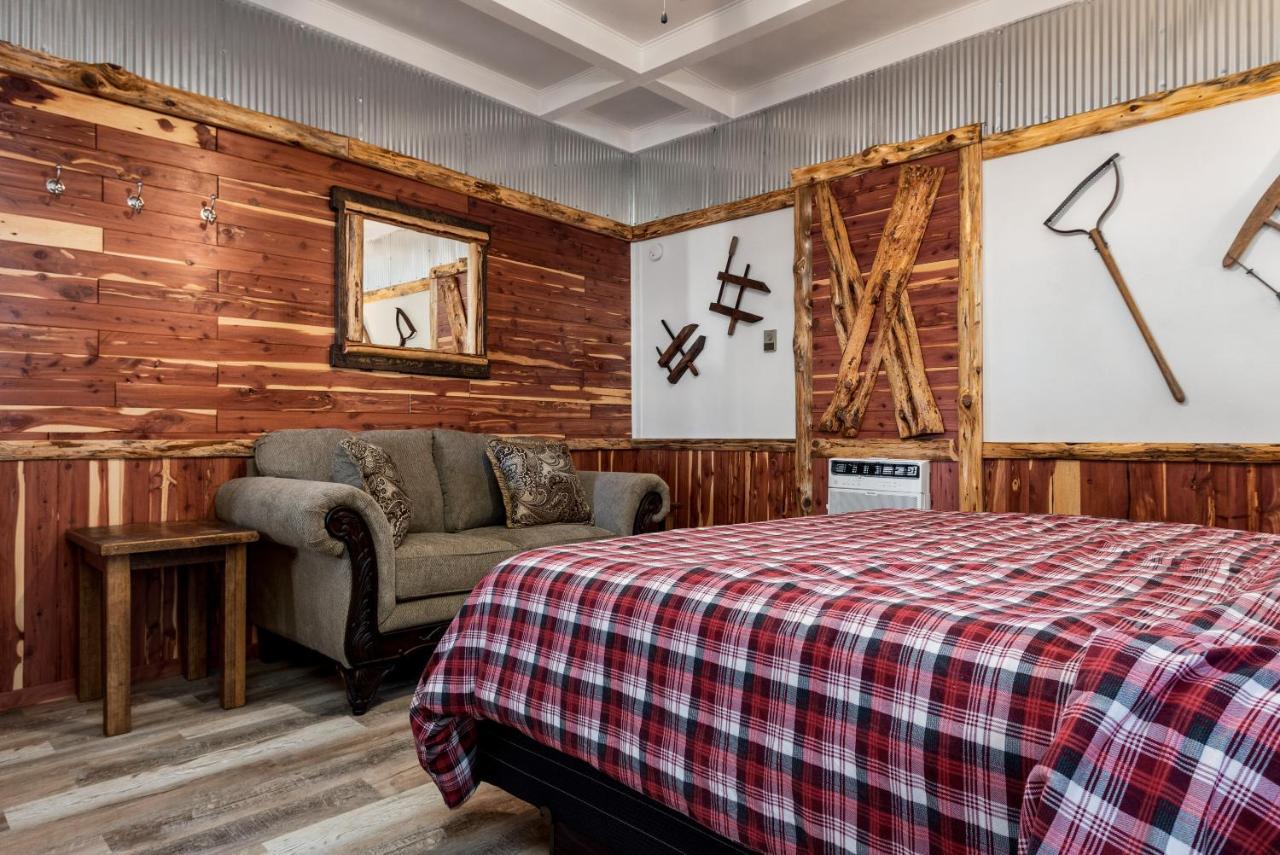 Log Cabin Inn Eureka Springs Buitenkant foto